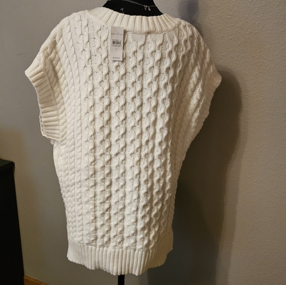 NWT Ann Taylor Women's Small White Cable Knit Sweater Vest - Picture 7 of 7
